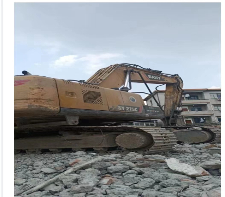 履带式液压挖掘机三一SY205C